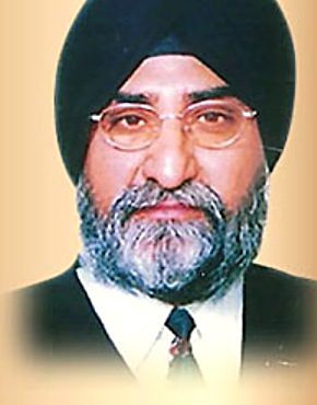Portrait of Dr. Charanjeet Singh